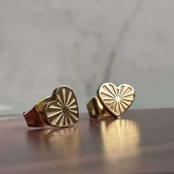 Ørestikker Fie hjerter