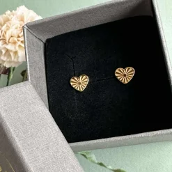 Ørestikker Fie hjerter