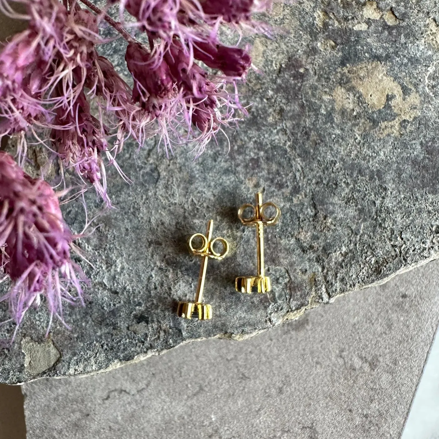 Ørestikker GIA – Azur blå 18K forgyldt