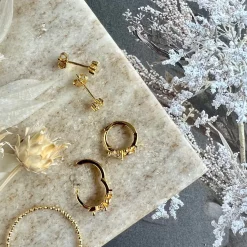 Ørestikker GIA - Klar sten 18K forgyldt