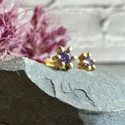 Ørestikker GIA – Violet 18K forgyldt