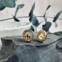 Ørestikker Nynne Clear – Forgyldt sterling sølv