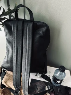 Rygsæk – Black leather