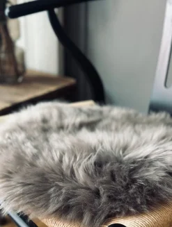 Sædeskind af lammeskind Ø 37 - Mocca