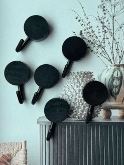 Selvklæbende knage - Sort eller hvid