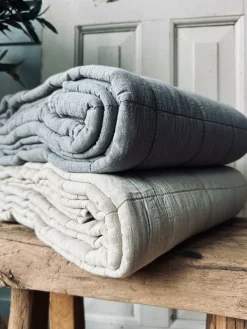 Sengetæppe STONE-WASHED Quilt – Nordic grey