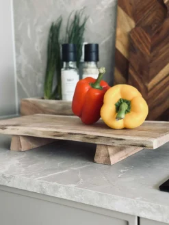 Serveringsbræt med ben - 40cm.