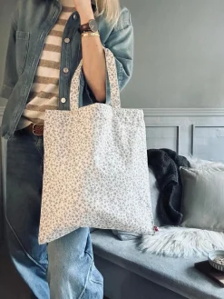 Shopper - Tiny flora