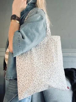 Shopper - Tiny flora