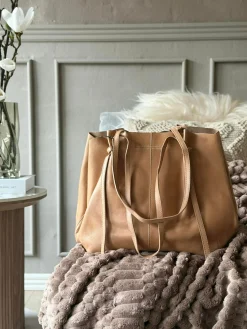 Shopper i blød skindkvalitet - Sand