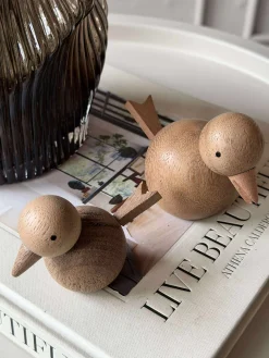 Siddende Fugl - Amber Brun Stor