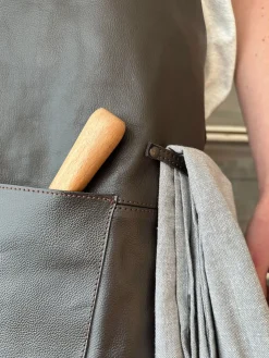 Skindforklæde – Brun bøffellæder