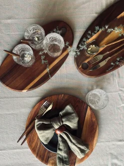 Skærebræt organisk akacia 45 cm