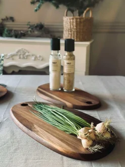 Skærebræt organisk akacia 45 cm