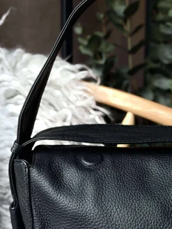 Skuldertaske Dalia - Black