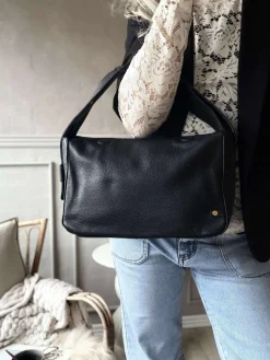 Skuldertaske Dalia - Black