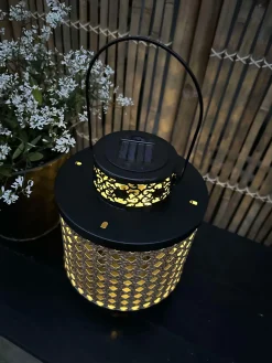 Solar lanterne - French