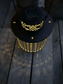 Solar lanterne - French