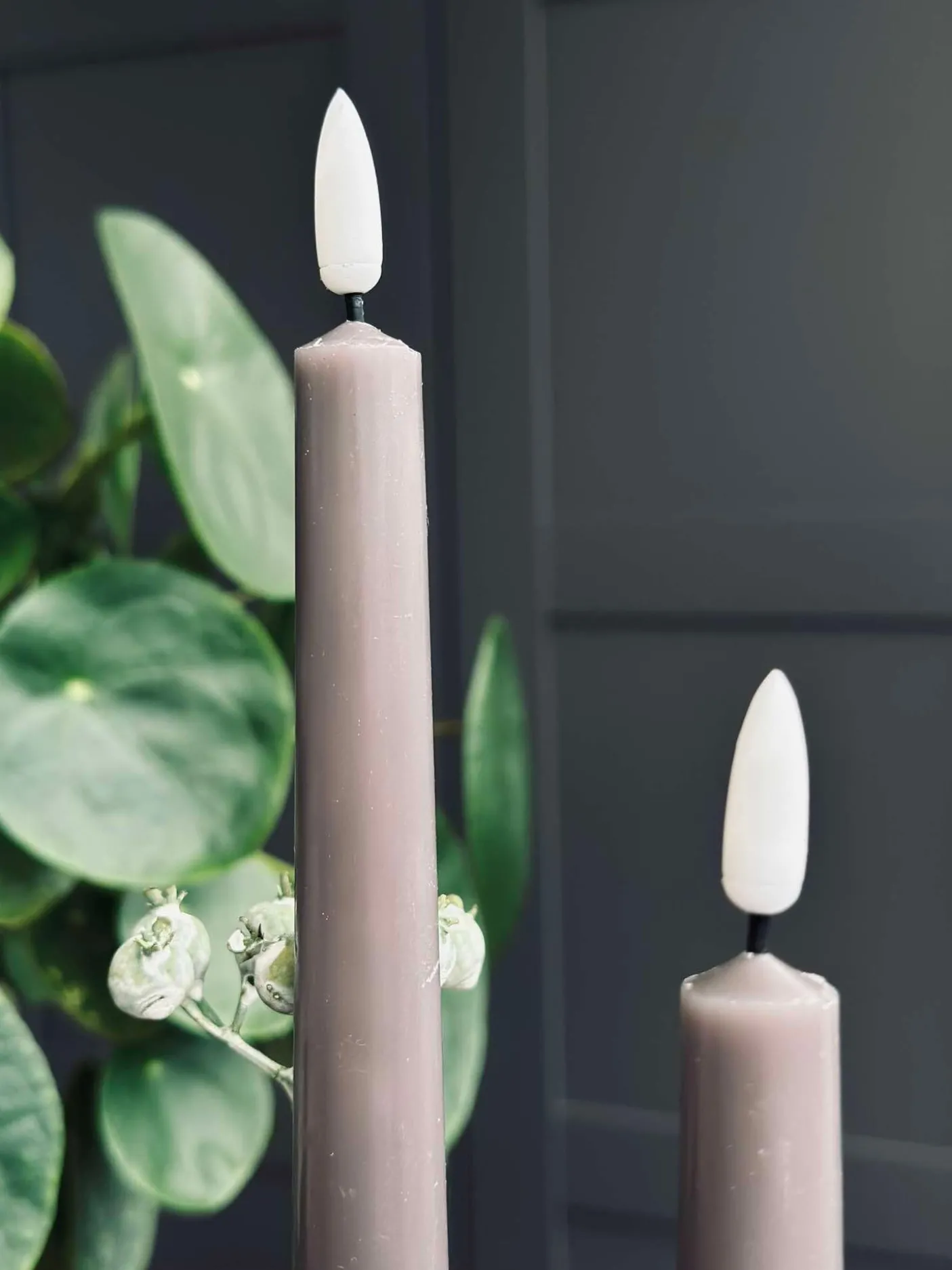 Stagelys / Sæt med 2 stk og fjernbetjening – Sand 24 cm