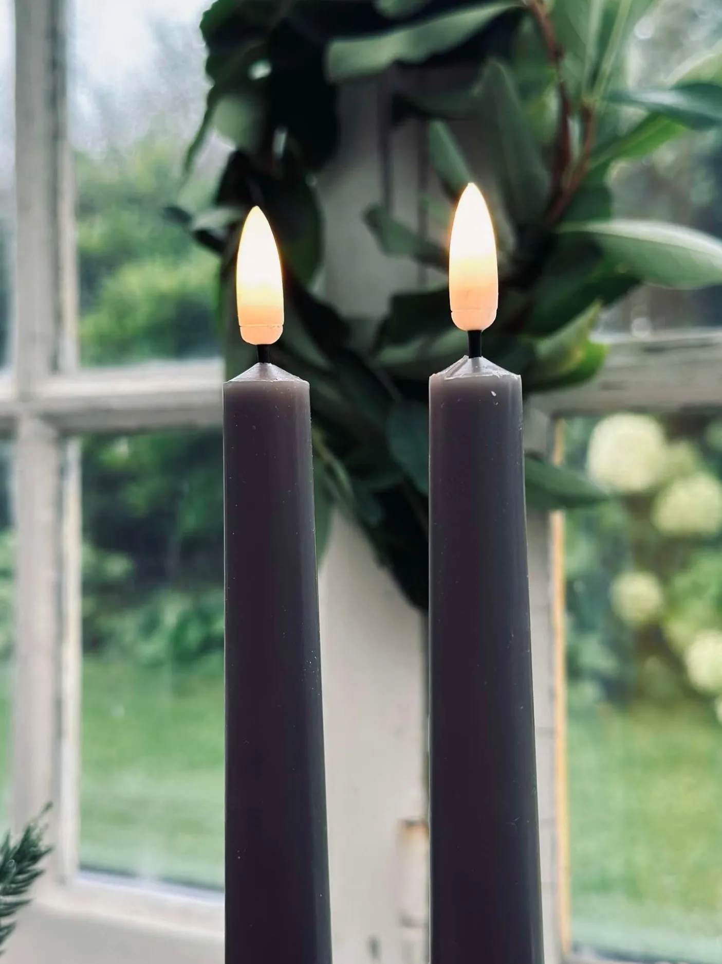 Stagelys / Sæt med 2 stk og fjernbetjening – Sand 24 cm