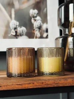 Stearinlys i farvet glas