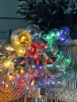 Stor Lyskæde med 50 LED pære og farveskift - Godkendt til inde og ude