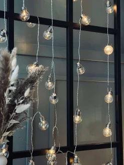 Stor Lyskæde med 50 LED pære og farveskift - Godkendt til inde og ude