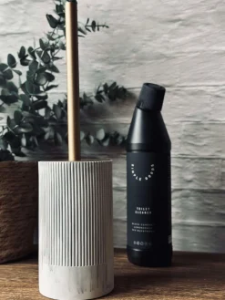 Toiletbørste marmor look