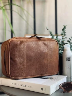 Toilettaske Cognac square