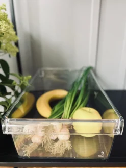 Transparent kasse til køleskab