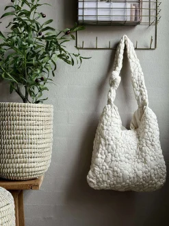 Trend Shopper - Off white