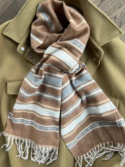 Tørklæde Sasha - Cognac Strib