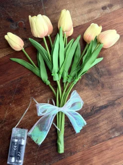 Tulipaner med lys - Gul