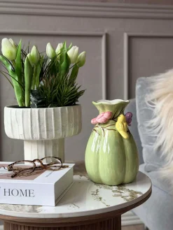 Vase med deko - Hvid eller Grøn