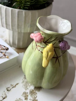 Vase med deko - Hvid eller Grøn