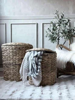 Vasketøjskurv i vandhyacint - 2 stk.