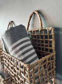 Væghylde m. 3 hylder