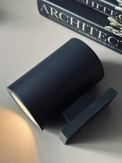 Væglampe med solceller