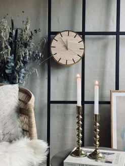 Vægur i træ - Ø30cm