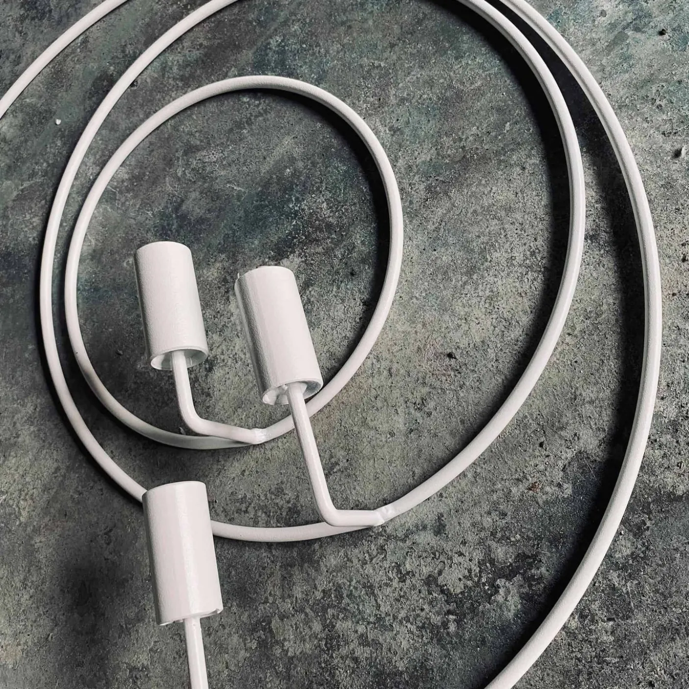 VIAMAJA Cirkel stage – Hvid – Ø 20 cm