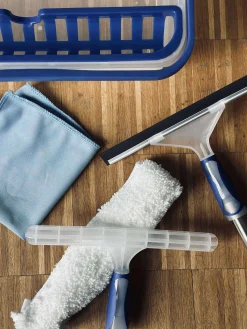 Vinduespudsersæt med opbevaringsboks